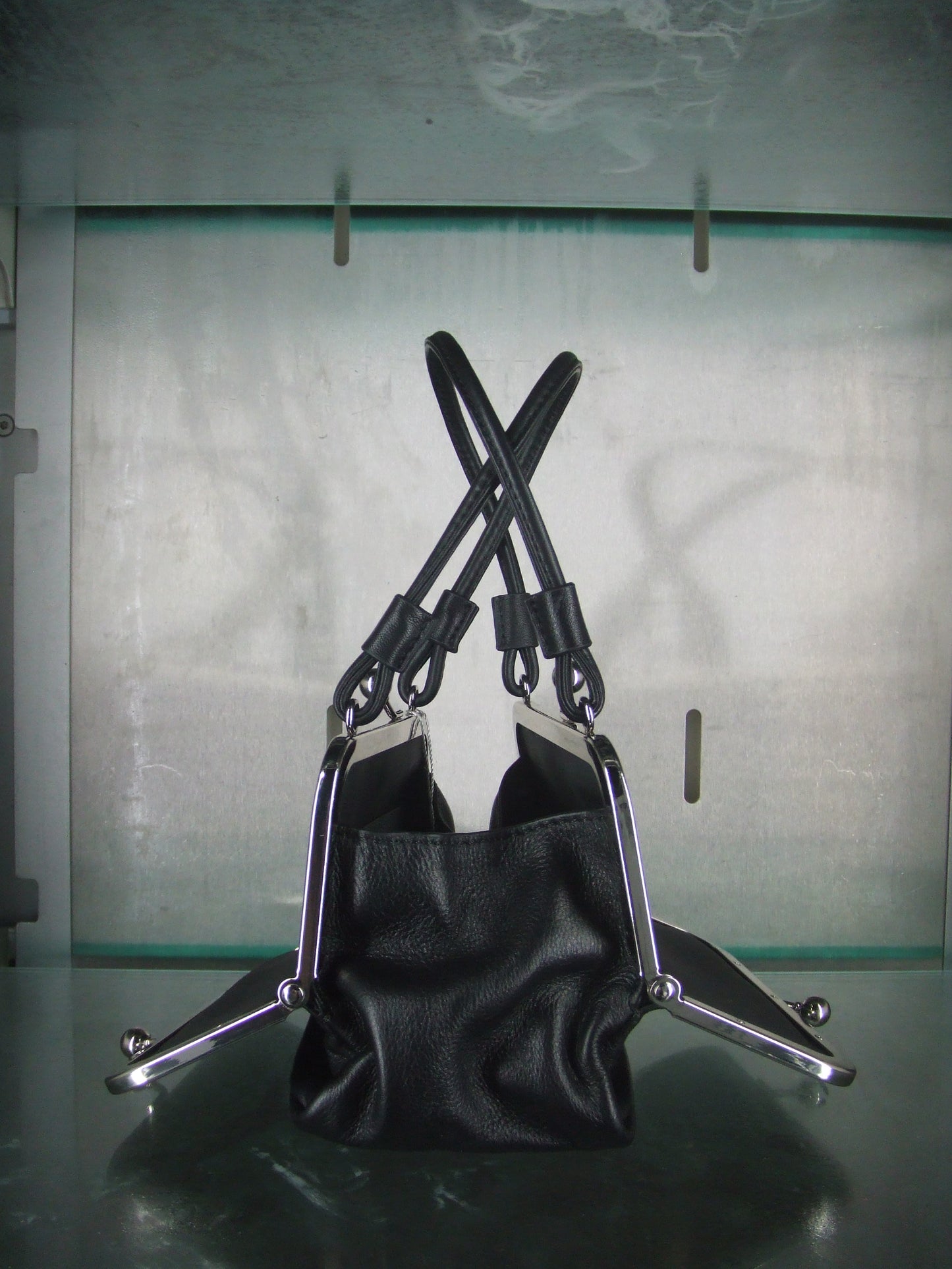 Purse By Purse (Black Leather)
