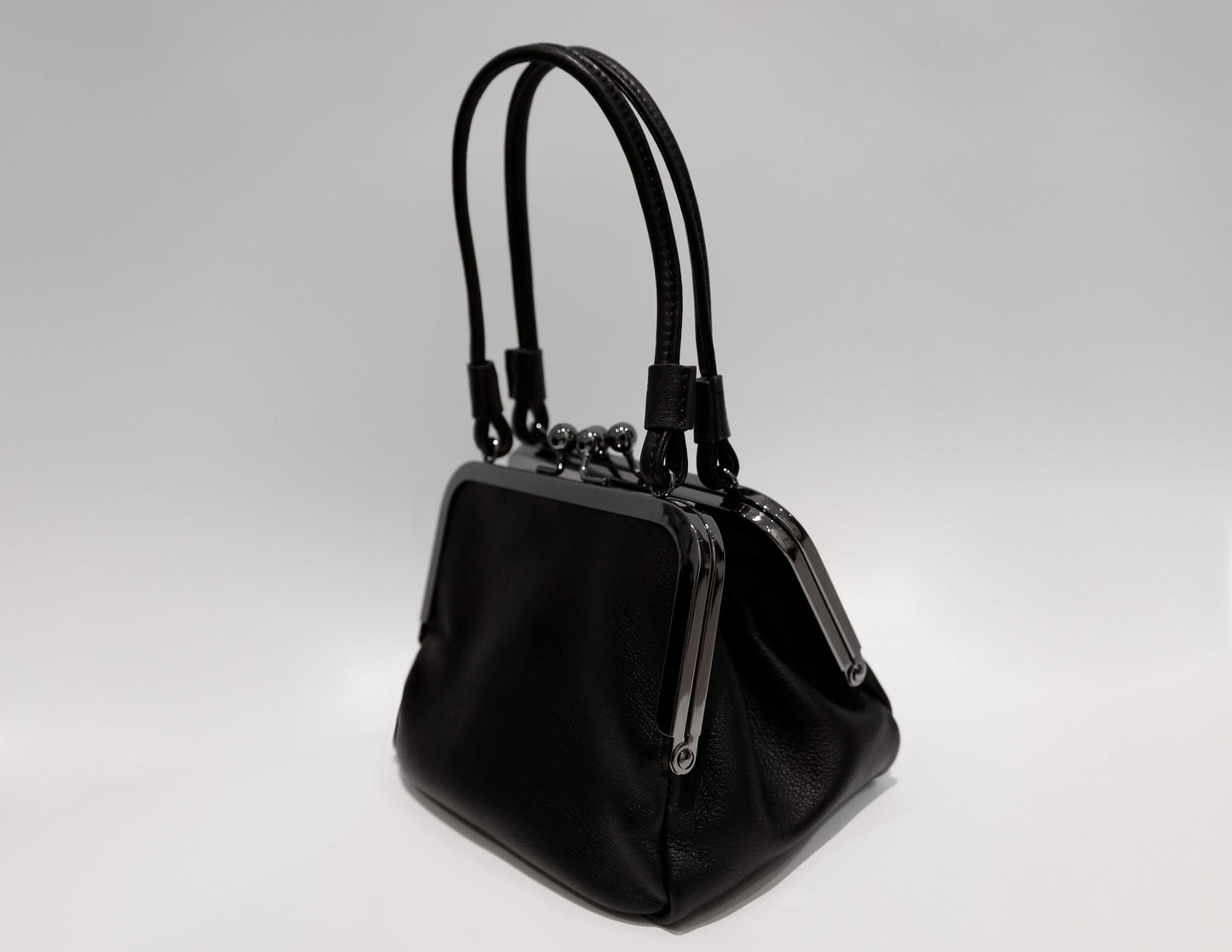 Purse By Purse (Black Leather)