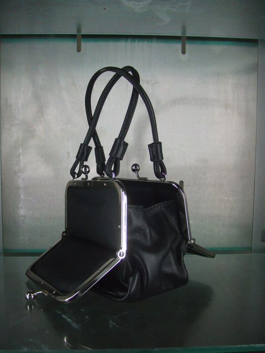 Purse By Purse (Black Leather)